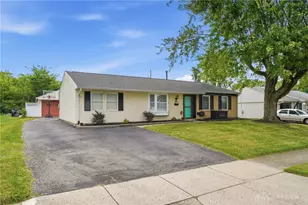 248 Mountair Dr, Vandalia, OH 45377 - Photo 1