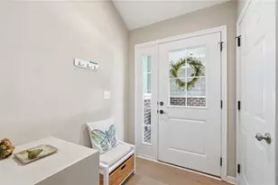4370 Waters Edge Ln, Turtlecreek Twp, OH 45036 - Photo 6