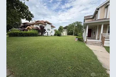 808 N Broadway Street, Dayton, OH 45402 - Photo 2