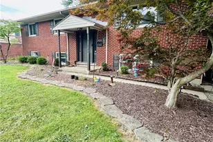 420 Goldleaf Ave, Vandalia, OH 45377 - Photo 2