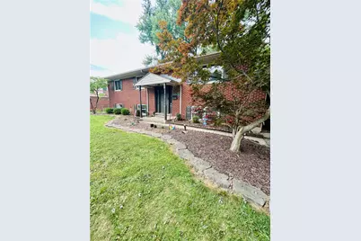 420 Goldleaf Avenue, Vandalia, OH 45377 - Photo 2