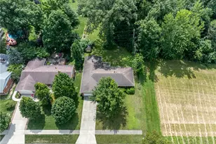 1116 W Alkaline Springs Rd, Vandalia, OH 45377 - Photo 8