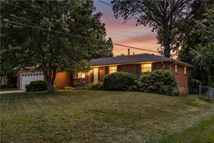 1116 W Alkaline Springs Rd, Vandalia, OH 45377 - Photo 2