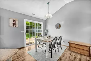 909 McDowell St, Xenia, OH 45385 - Photo 14