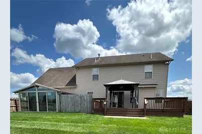 4391 Saratoga Place, Huber Heights, OH 45424 - Photo 4