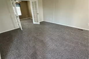 4391 Saratoga Pl, Huber Heights, OH 45424 - Photo 10