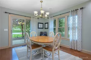 2400 Hickory Bark Dr, Washington Twp, OH 45458 - Photo 12