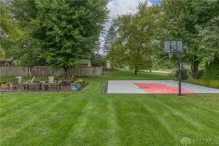 2400 Hickory Bark Dr, Washington Twp, OH 45458 - Photo 42