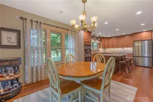 2400 Hickory Bark Dr, Washington Twp, OH 45458 - Photo 10