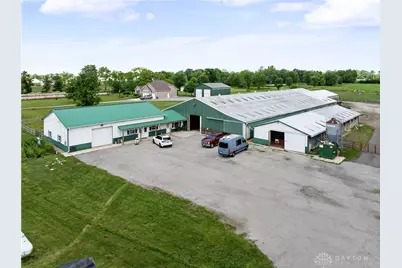 7195 Singer Road, Tipp City, OH 45424 - Photo 2