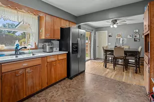 319 Wolf Rd, West Alexandria, OH 45381 - Photo 14