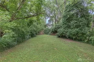 637 E Main St, Xenia, OH 45385 - Photo 18