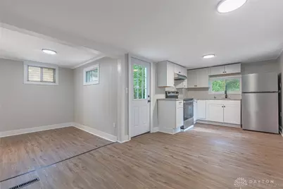 637 E Main Street, Xenia, OH 45385 - Photo 10