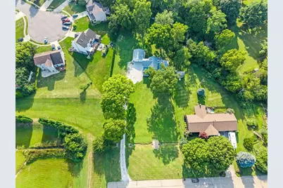 2770 Rosewood Drive, Troy, OH 45373 - Photo 8
