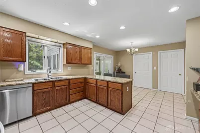 411 Darst Road, Beavercreek, OH 45440 - Photo 12