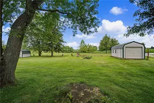 2305 Ross Rd, Bethel Twp, OH 45371 - Photo 28