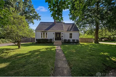 5621 Andover Avenue, West Carrollton, OH 45449 - Photo 1