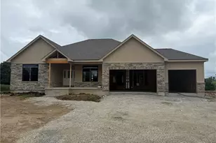 1270 Halifax Dr, Troy, OH 45373 - Photo 1
