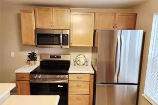 2145 Chapel Dr, Fairborn, OH 45324 - Photo 4