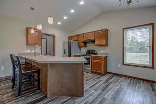 136 Pebble Crk Dr, Eaton, OH 45320 - Photo 18