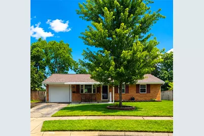 379 Ellenwood Drive, West Carrollton, OH 45449 - Photo 1
