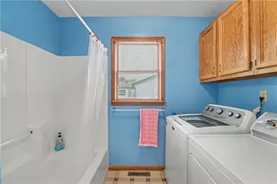 304 E Wood St, Versailles, OH 45380 - Photo 30