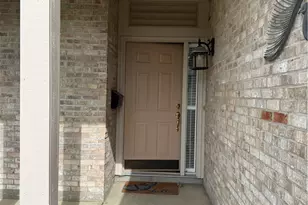7468 New York Way, Butler Twp, OH 45414 - Photo 4