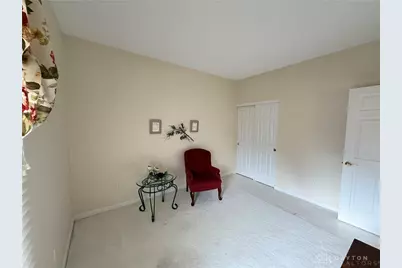 7468 New York Way, Butler Twp, OH 45414 - Photo 38