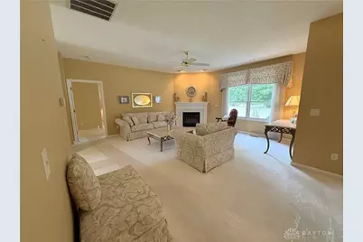7468 New York Way, Butler Twp, OH 45414 - Photo 12