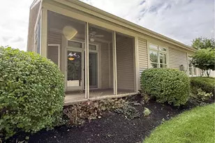 7468 New York Way, Butler Twp, OH 45414 - Photo 8