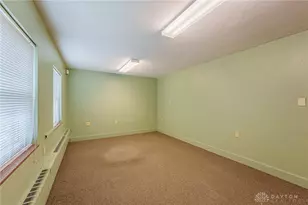 220 W Siebenthaler Ave, Dayton, OH 45405 - Photo 36