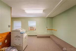 220 W Siebenthaler Ave, Dayton, OH 45405 - Photo 38