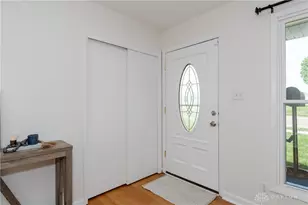 135 Shaftsbury Rd, Troy, OH 45373 - Photo 6