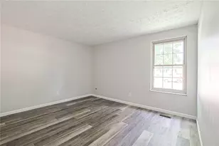 7240 Rustic Woods Dr, Huber Heights, OH 45424 - Photo 24