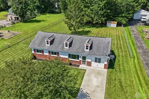 69 Wolfer Dr, Amelia, OH 45102 - Photo 2