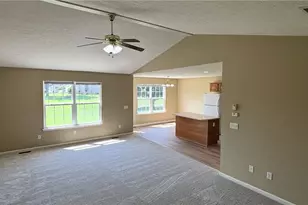 2712 Fieldbrook Ct, Troy, OH 45373 - Photo 6