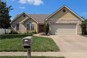 507 Patricia Faye Ct, Brookville, OH 45309 - Photo 1