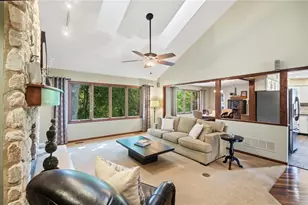7128 Hunters Creek Dr, Dayton, OH 45459 - Photo 6