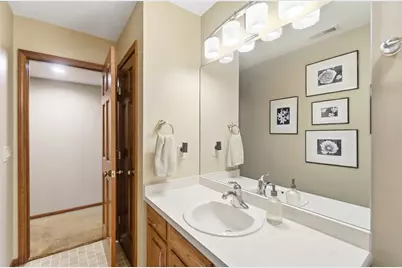7128 Hunters Creek Drive, Dayton, OH 45459 - Photo 22