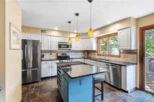 7128 Hunters Creek Dr, Dayton, OH 45459 - Photo 8