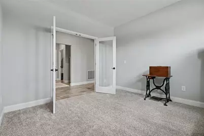 5100 Renaissance Park Drive, Franklin, OH 45005 - Photo 6