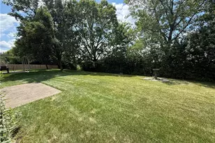1987 Swallowtail Ct, Clayton, OH 45315 - Photo 4