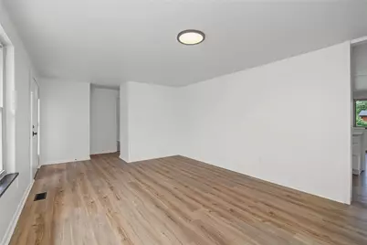 525 Burgess Avenue, Harrison Twp, OH 45415 - Photo 10