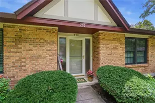 750 Pine Needles Dr, Washington Twp, OH 45458 - Photo 4