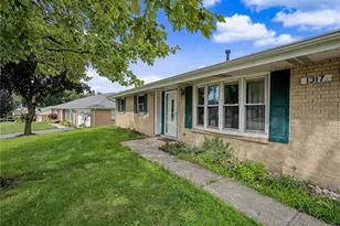 1317 S Elm St, West Carrollton, OH 45449 - Photo 8