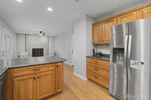 1317 S Elm St, West Carrollton, OH 45449 - Photo 18