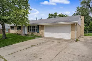 1317 S Elm St, West Carrollton, OH 45449 - Photo 1