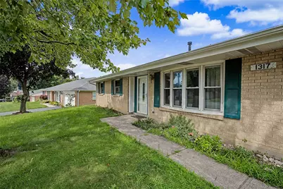 1317 S Elm Street, West Carrollton, OH 45449 - Photo 8