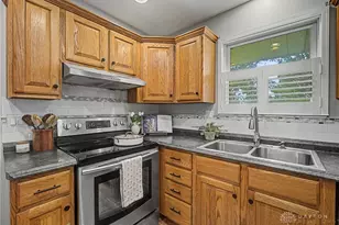1317 S Elm St, West Carrollton, OH 45449 - Photo 20