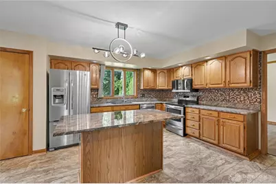 35 Sycamore Creek Drive, Springboro, OH 45066 - Photo 4